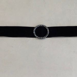 INC Choker